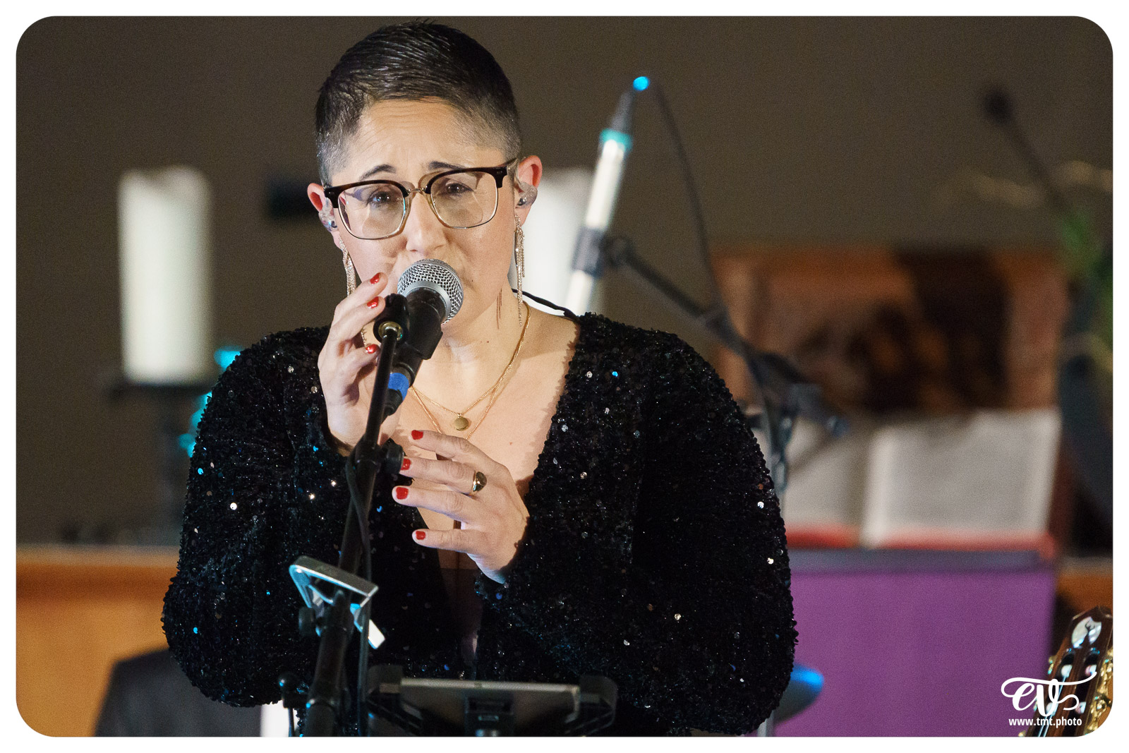 MAGALIE SARAH LÖFFLER AND THE BRASS 'N GROOVE BAND